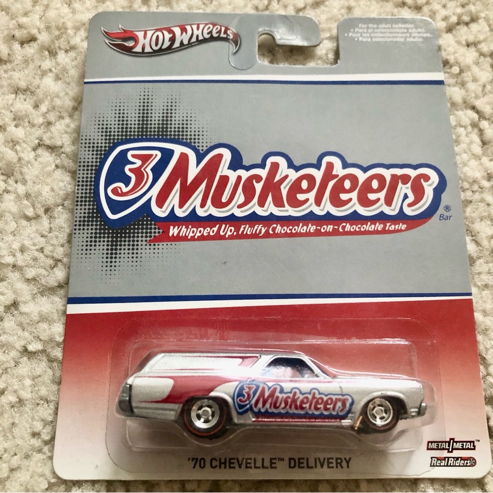 Hot Wheels Premium 3 Musketeers ‘70 Chevelle Delivery